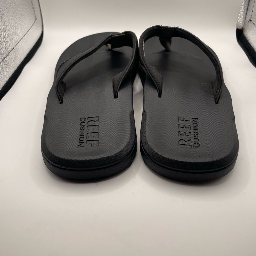 Reef Cushion Men's Black Sandals size 7 - Picture 6 of 10
